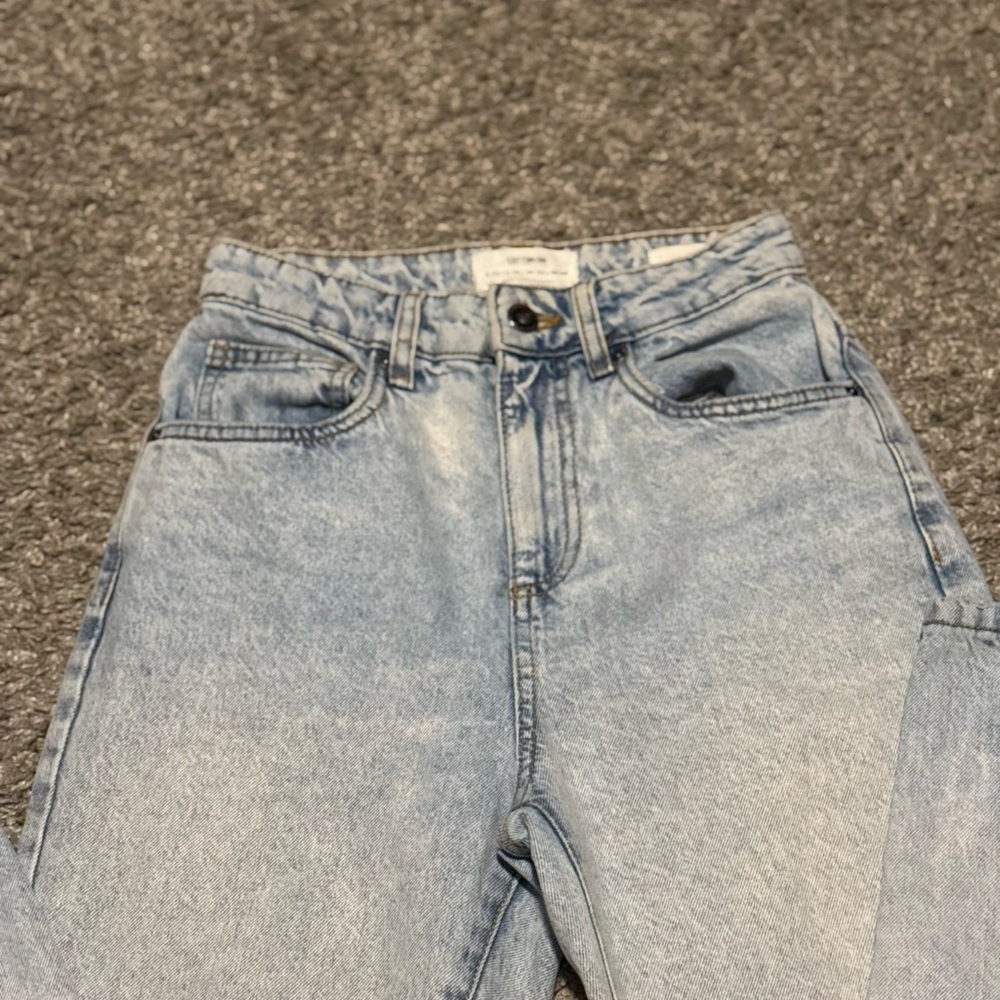 Cotton On Mom Jean Women's High Rise Light Blue Jeans Size 2 - Picture 3 of 6